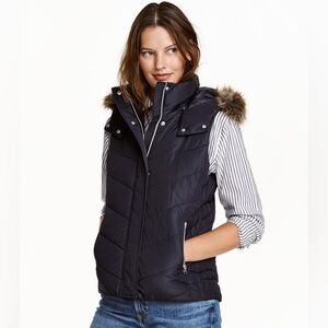 H&M Dark Navy Blue Puffer Vest with Faux Fur Hood, size 8